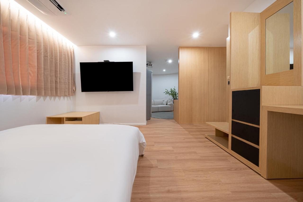 Aank Hotel Daejeon Yongjeon 2Nd Dış mekan fotoğraf